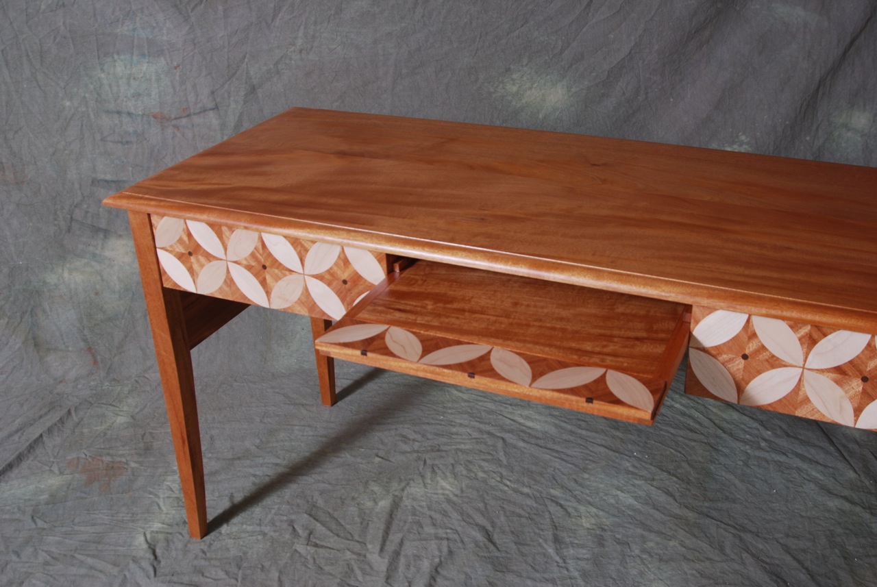 parquetry desk detail